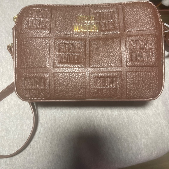 Purse - Picture 2 of 2